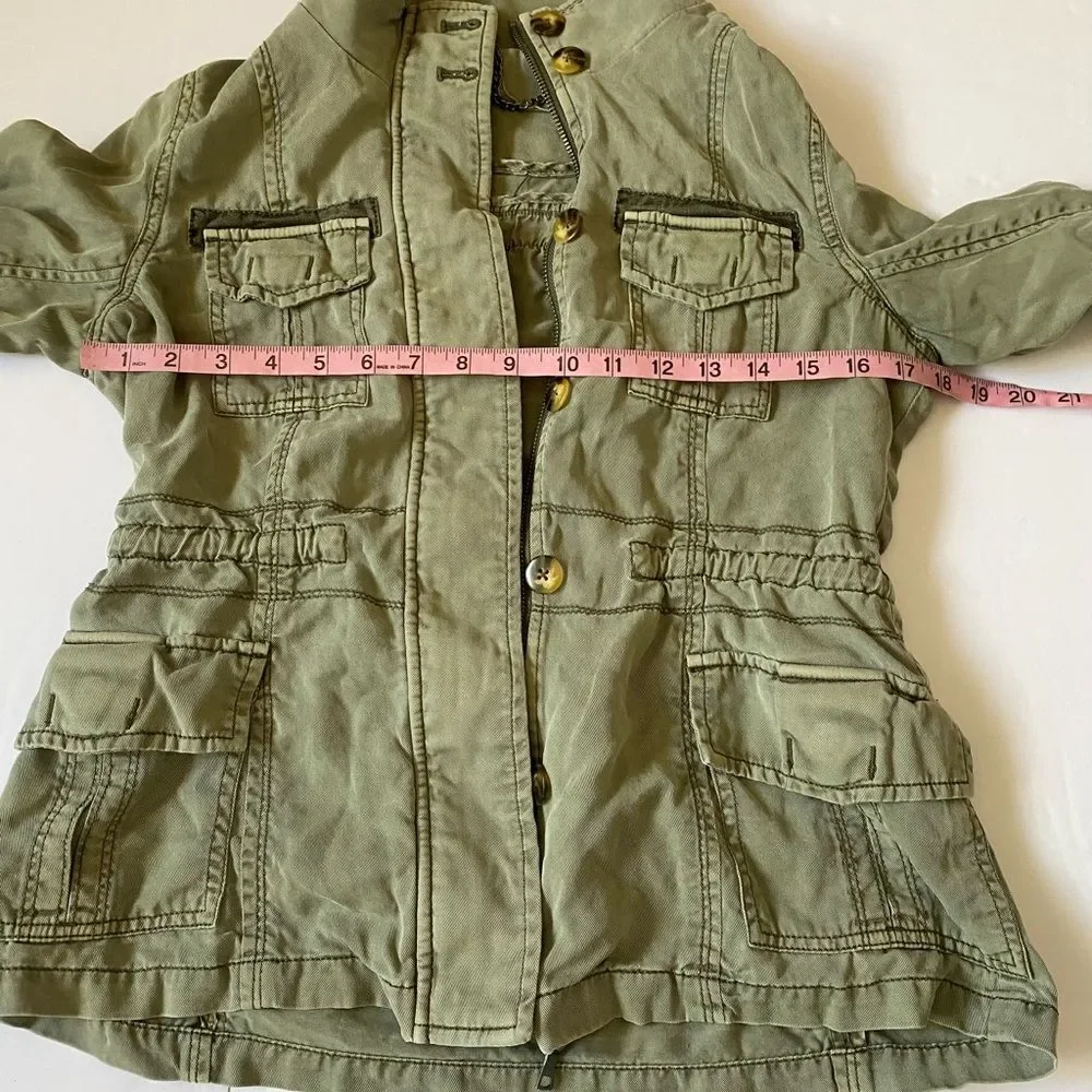 Lightweight Military Style Utility Jacket Light Olive 100% Lyocell | Size Small